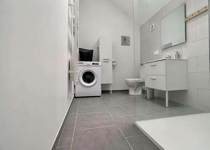 Appartement Moderne Avec Parking Gratuit