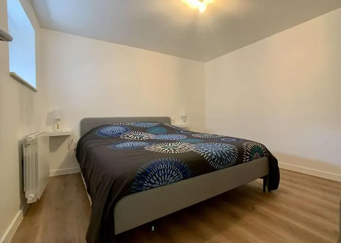 Appartement Moderne Avec Parking Gratuit